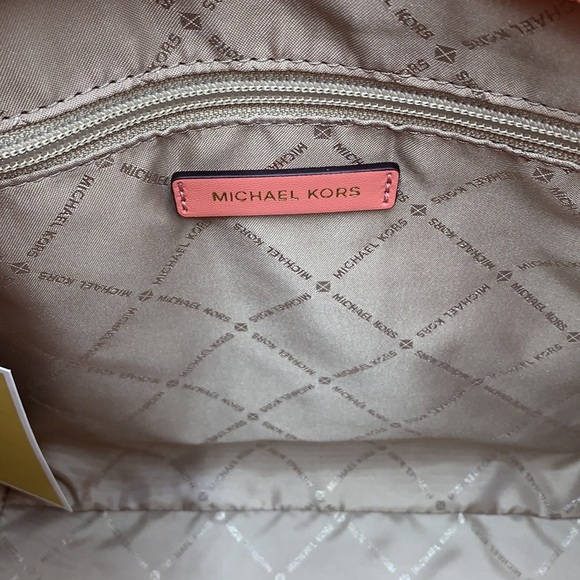 MICHAEL KORS CARMEN LARGE NORTH SOUTH TOTE SHERBERT COLOR - Picture 9 of 16